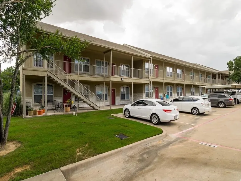 Residences at Holly Oaks - Photo 25 of 58