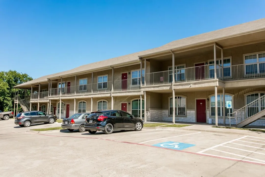 Residences at Holly Oaks - Photo 29 of 58