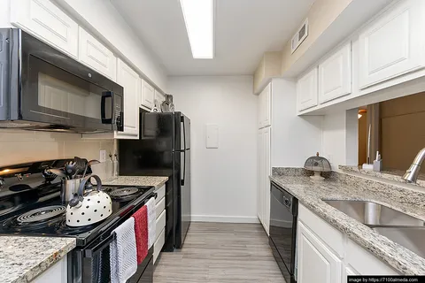 7100 Almeda at Medical Center - Photo 19 of 28