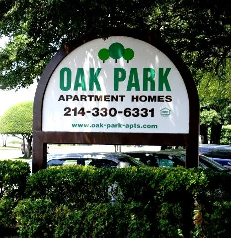 Oak Park - 17