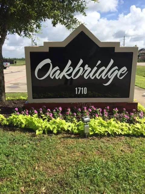 Oakbridge - 32