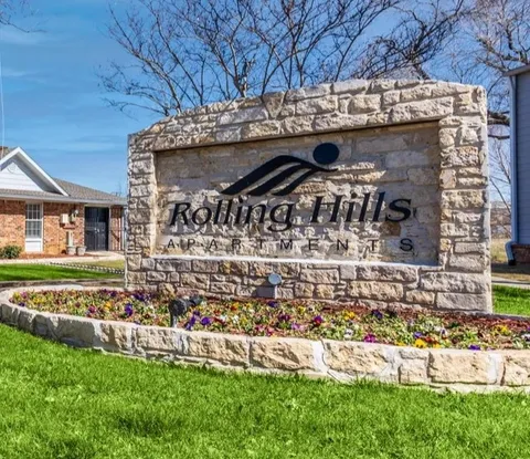 Rolling Hills - 9