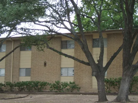 Hill Country Town Homes - Photo 2 of 7