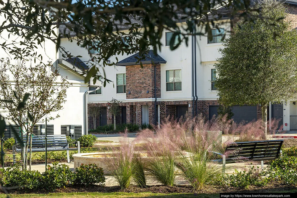 Townhomes at Lake Park - Photo 24 of 40