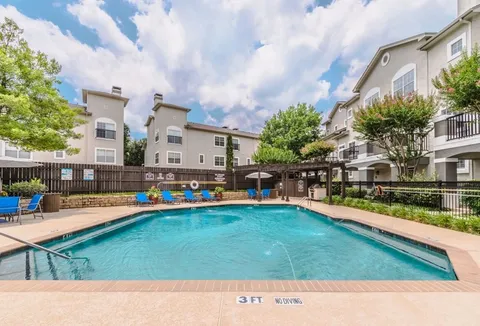 Monticello Oaks Townhomes - Photo 22 of 33