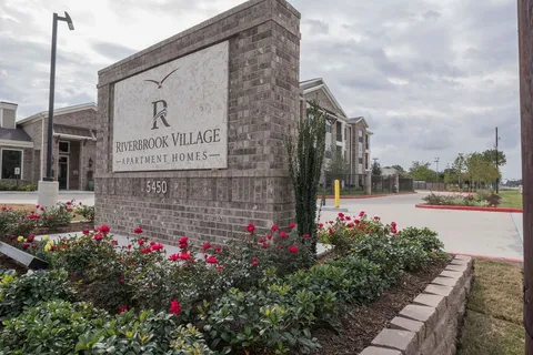 Riverbrook Village - Photo 21 of 29