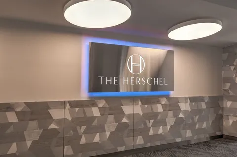 Herschel - Photo 28 of 34