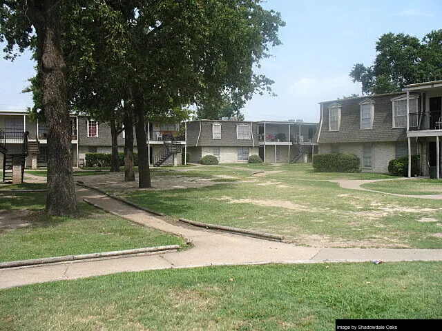 Shadowdale Oaks - Photo 14 of 16