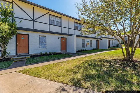 Rio Ranch Townhomes - Photo 14 of 36