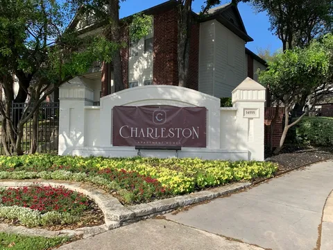 Charleston - 20