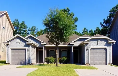 Woodgate Townhomes - Photo 2 of 12