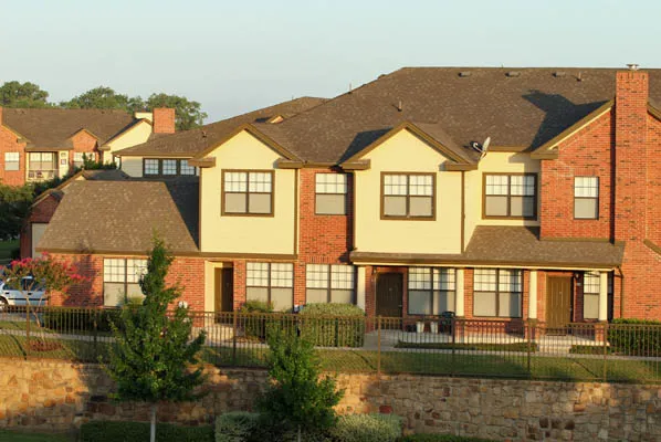 2803 Riverside Apartment Homes - Photo 18 of 42