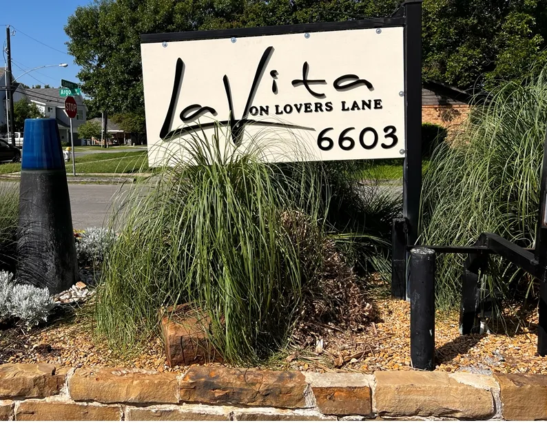 La Vita on Lovers Lane - Photo 21 of 64