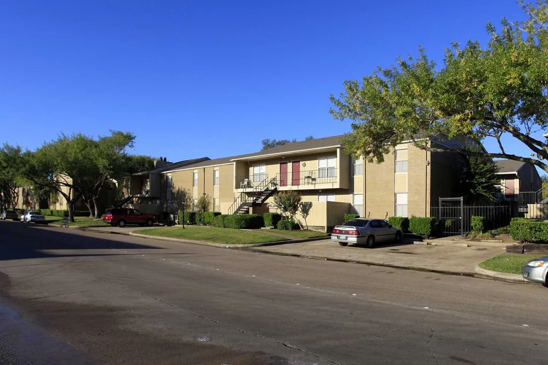 Meyerland Court - Photo 20 of 62