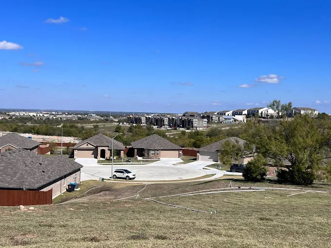 Pathway Homes Highlands at Chapel Creek - Photo 2 of 4