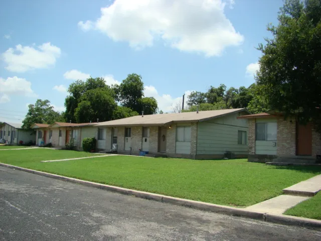 Brookview Duplexes - Photo 12 of 18