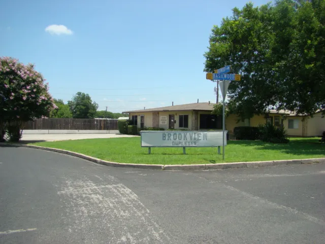 Brookview Duplexes - Photo 1 of 18