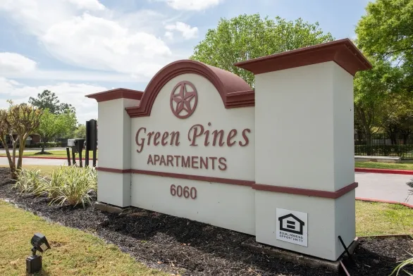 Green Pines - Photo 11 of 43