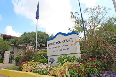 Princeton Court - 35