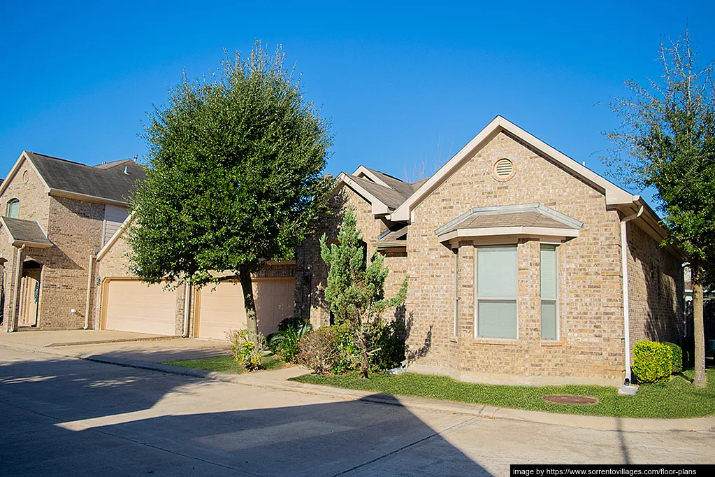 Sorrento Villages Townhomes - Photo 10 of 15