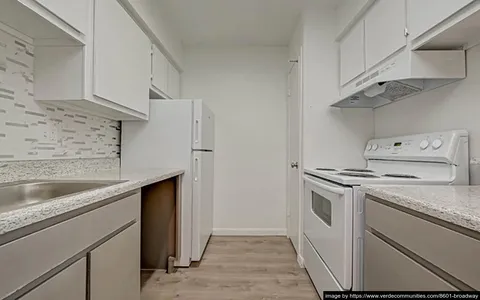 8601 Broadway - Photo 1 of 1