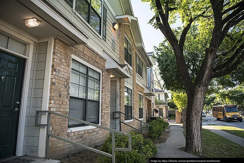 Monarch Townhomes - Photo 2 of 4