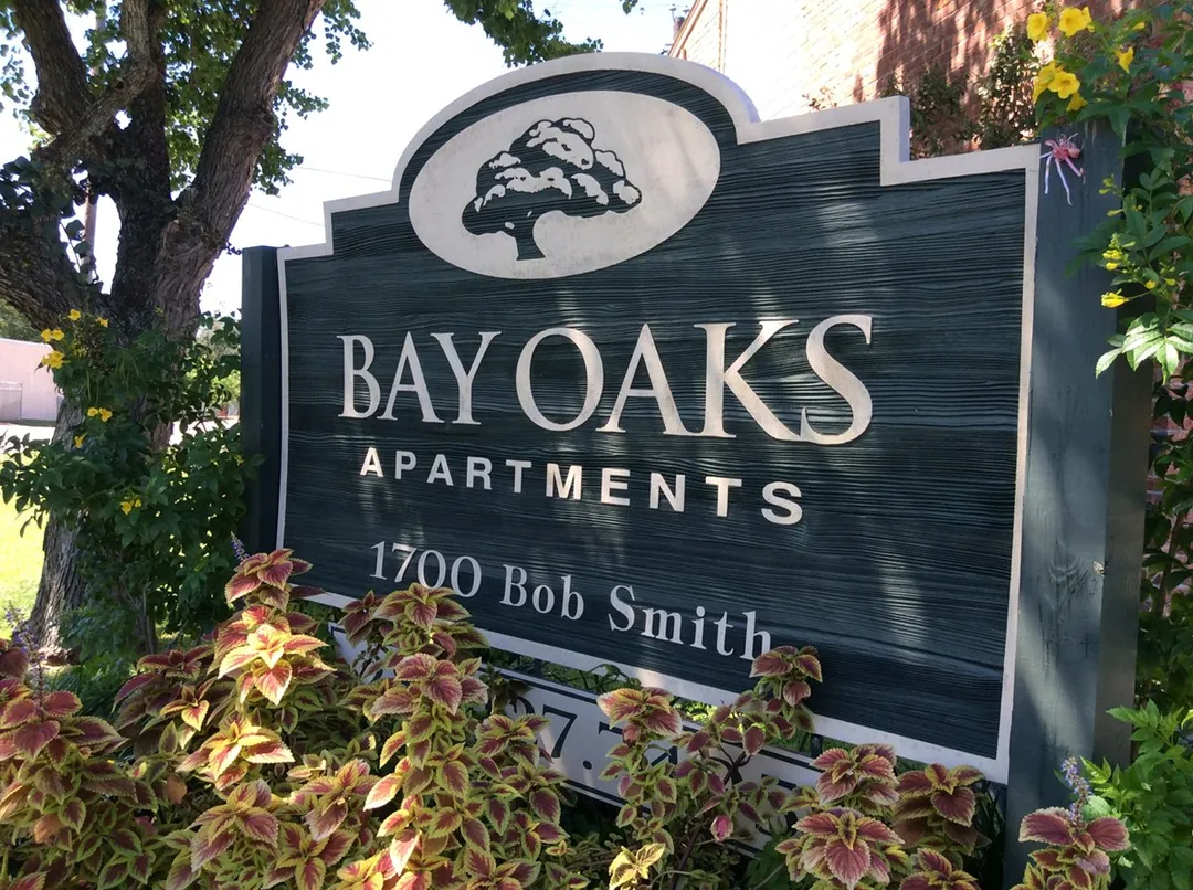Bay Oaks - Photo 25 of 39