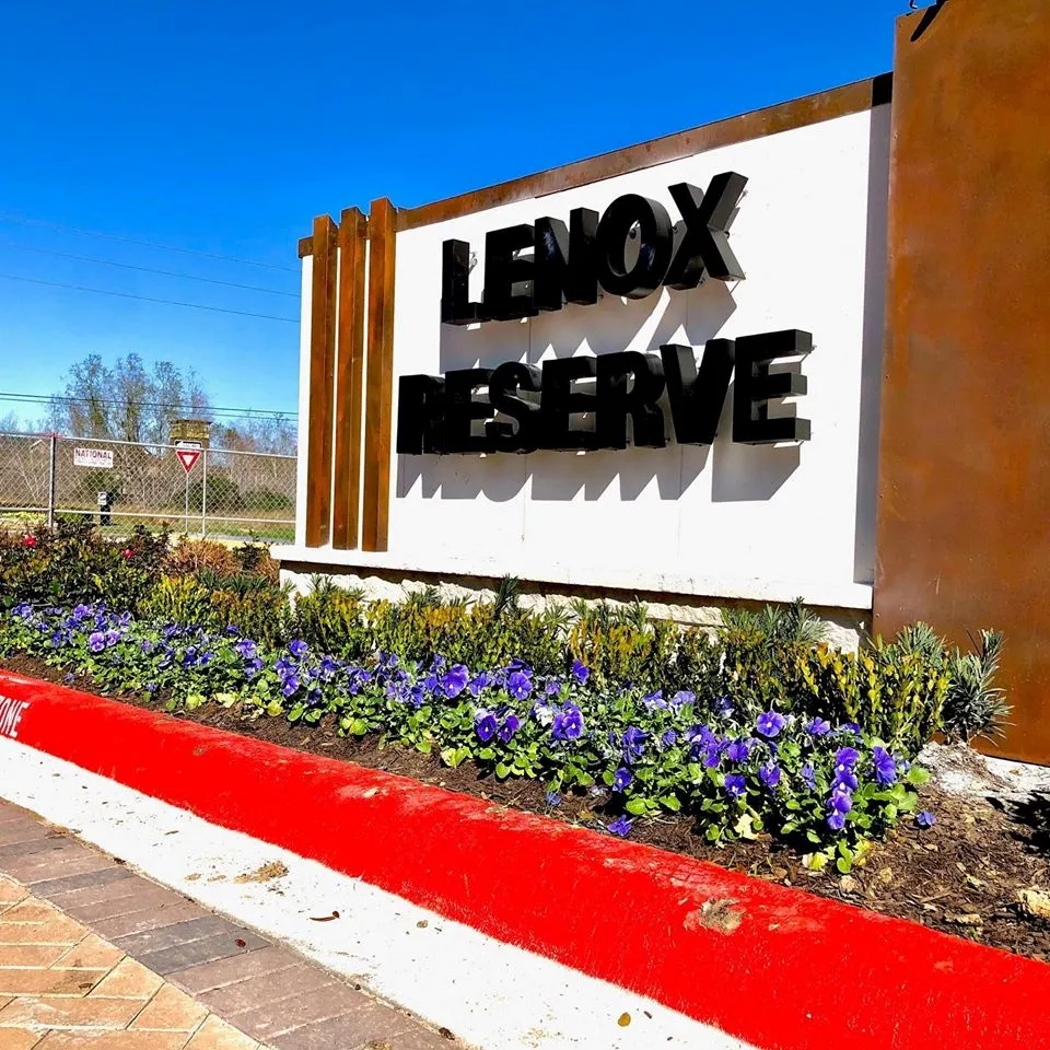 Lenox Reserve - Photo 20 of 45