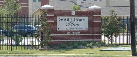 South Union Place - 9