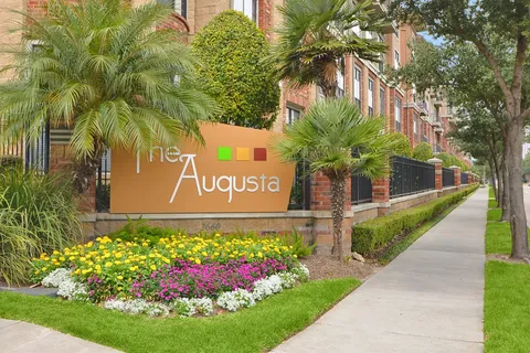 Augusta - 54
