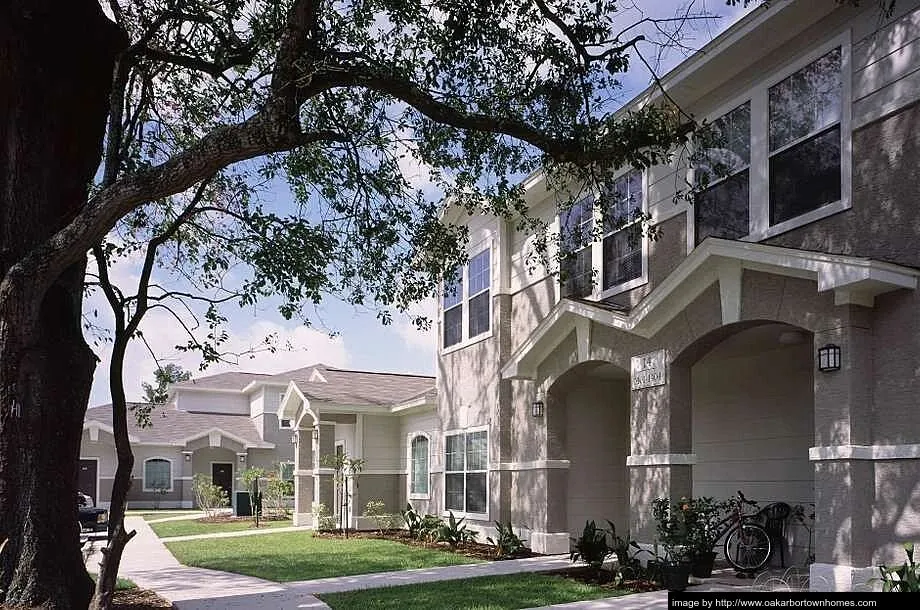 Oak Arbor Townhomes - Photo 1 of 19