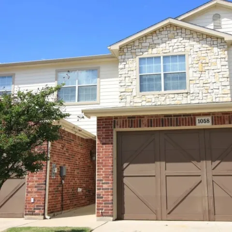 Oaks Estates of Coppell - Photo 9 of 28