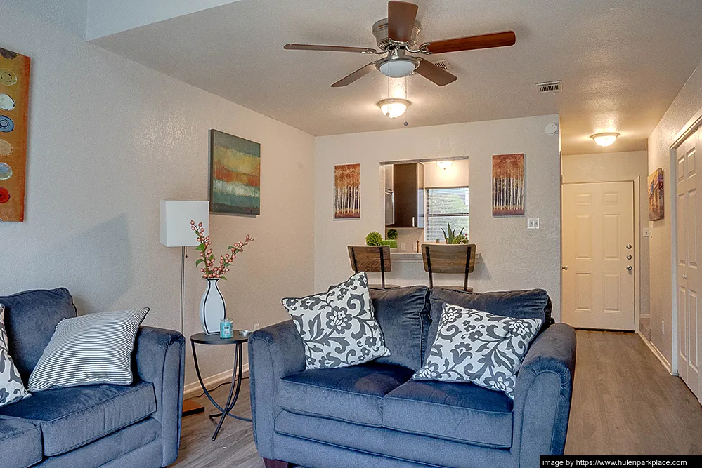 Hulen Park Place Townhomes - Photo 7 of 40