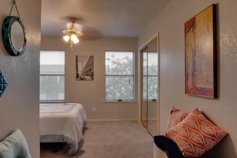 Hulen Park Place Townhomes - Photo 38 of 40