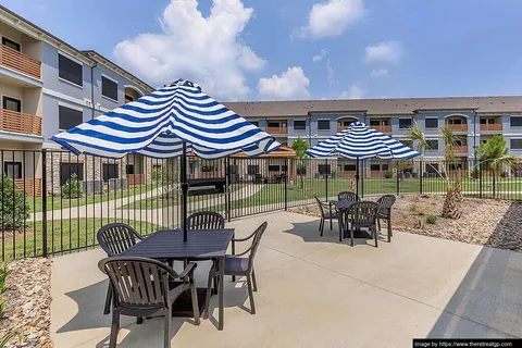 The Retreat Senior Living - Photo 21 of 46