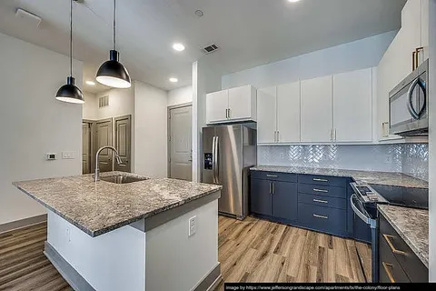 Jefferson Grandscape - Photo 2 of 39