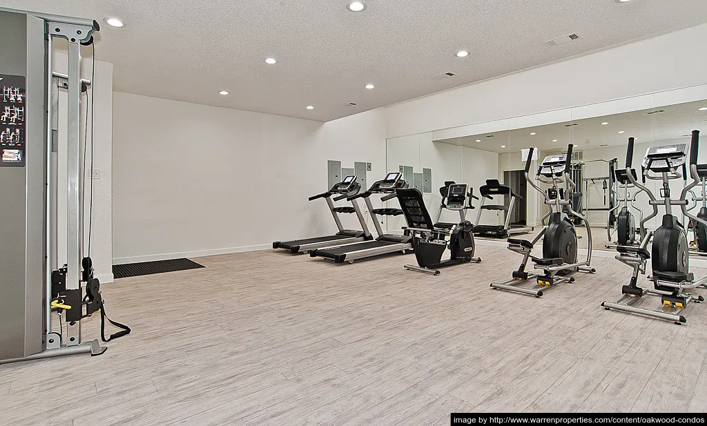 Oakwood Condos - Photo 10 of 11