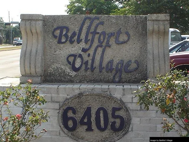 Bellfort Village - Photo 19 of 20