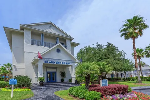 Island Bay Resort - 10