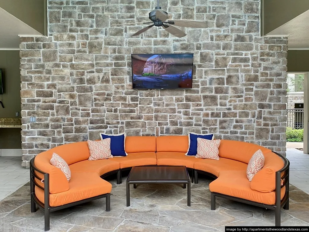 Woodlands Lodge - Photo 1 of 49