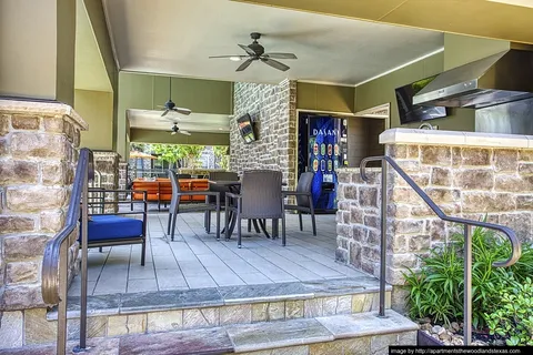 Woodlands Lodge - Photo 12 of 49