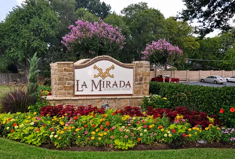 La Mirada - Photo 1 of 7