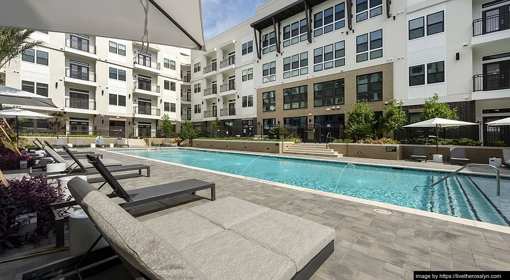 Rosslyn at Garden Oaks - Photo 1 of 23