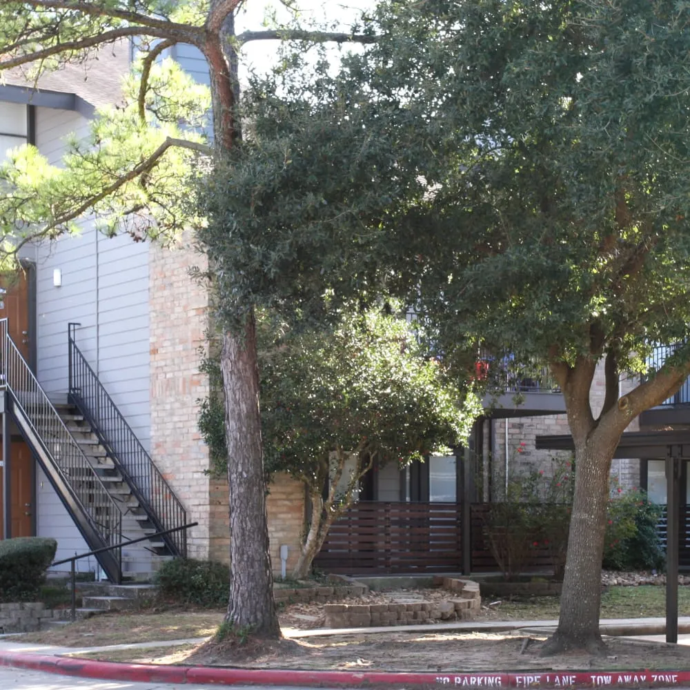 Lakebridge Townhomes - Photo 16 of 38