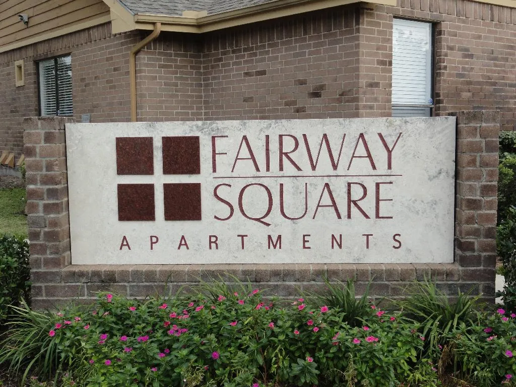 Fairway Square Apartments Village - Photo 40 of 45