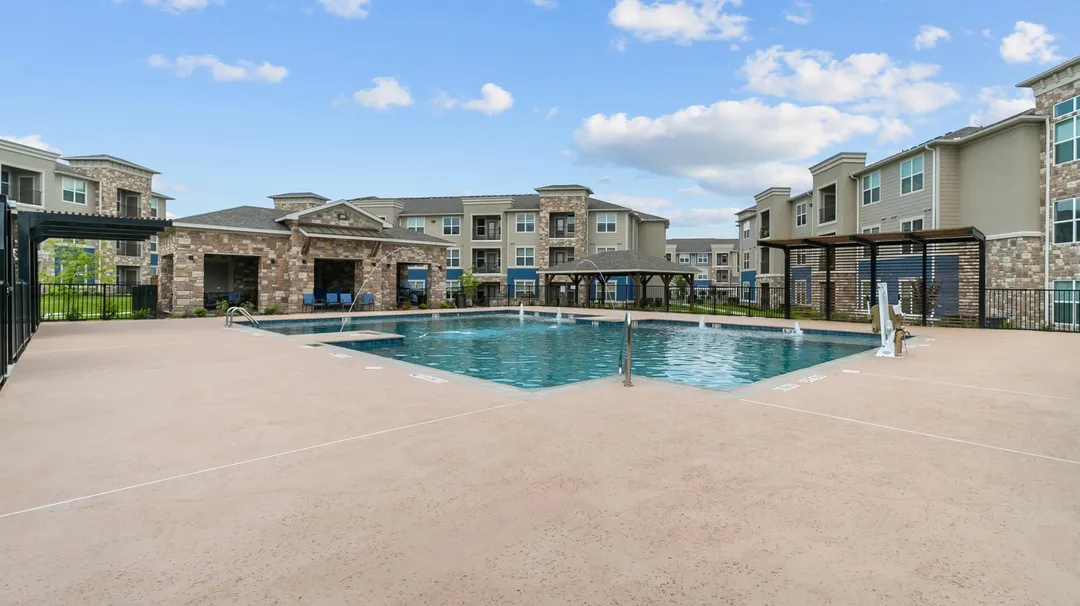 Cross Timbers Apartments - 18