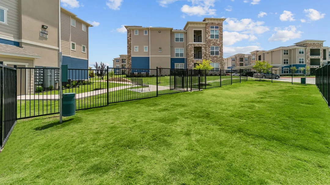 Cross Timbers Apartments - 17