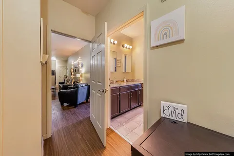 24 Longview - Photo 1 of 1