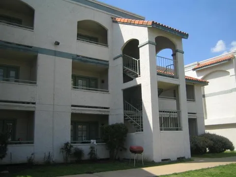 Mateo Apartment Homes - 11