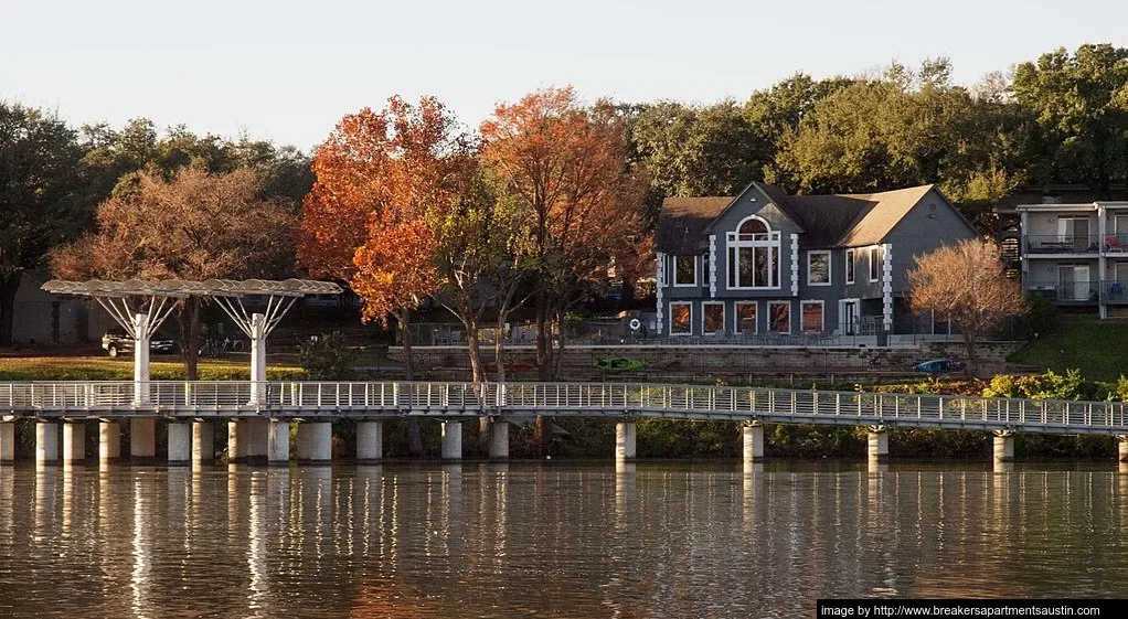 Breakers on the Lake - Photo 9 of 40